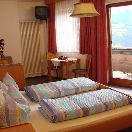 Gasthof Hotel Woehrmaurer ヴェルトゥルノ エクステリア 写真