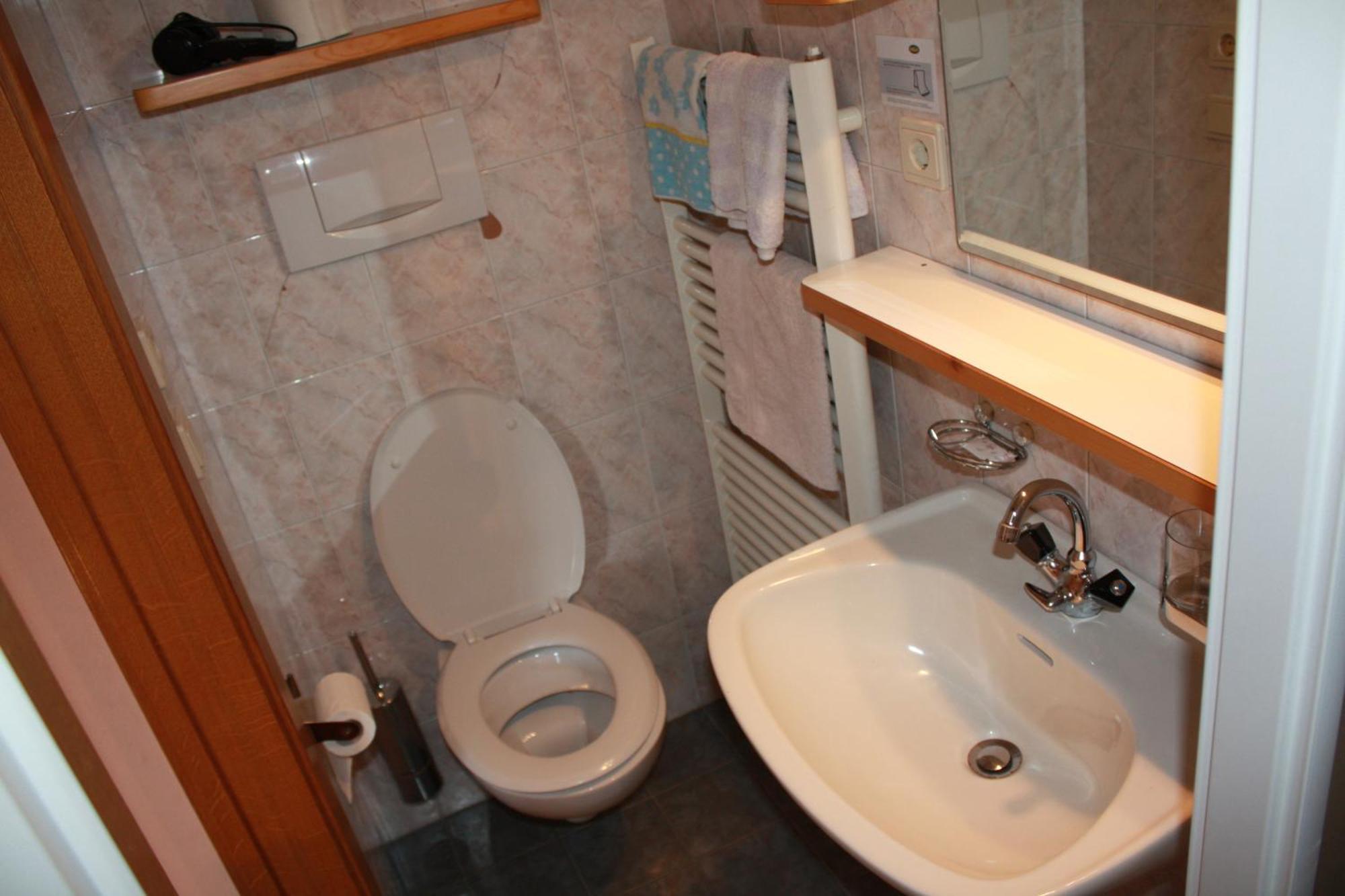 Gasthof Hotel Woehrmaurer ヴェルトゥルノ 部屋 写真